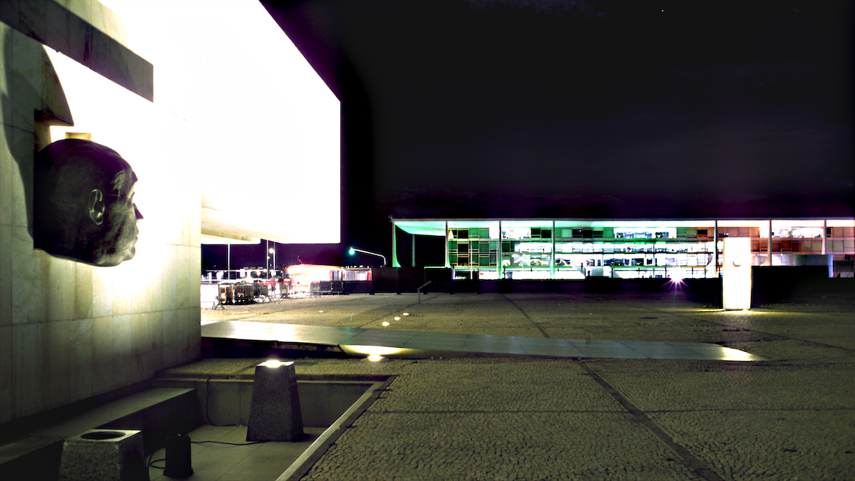 Palácio do Planalto, Praça dos Tres Poderes, Brasília photo © Thomas Deckker 2026