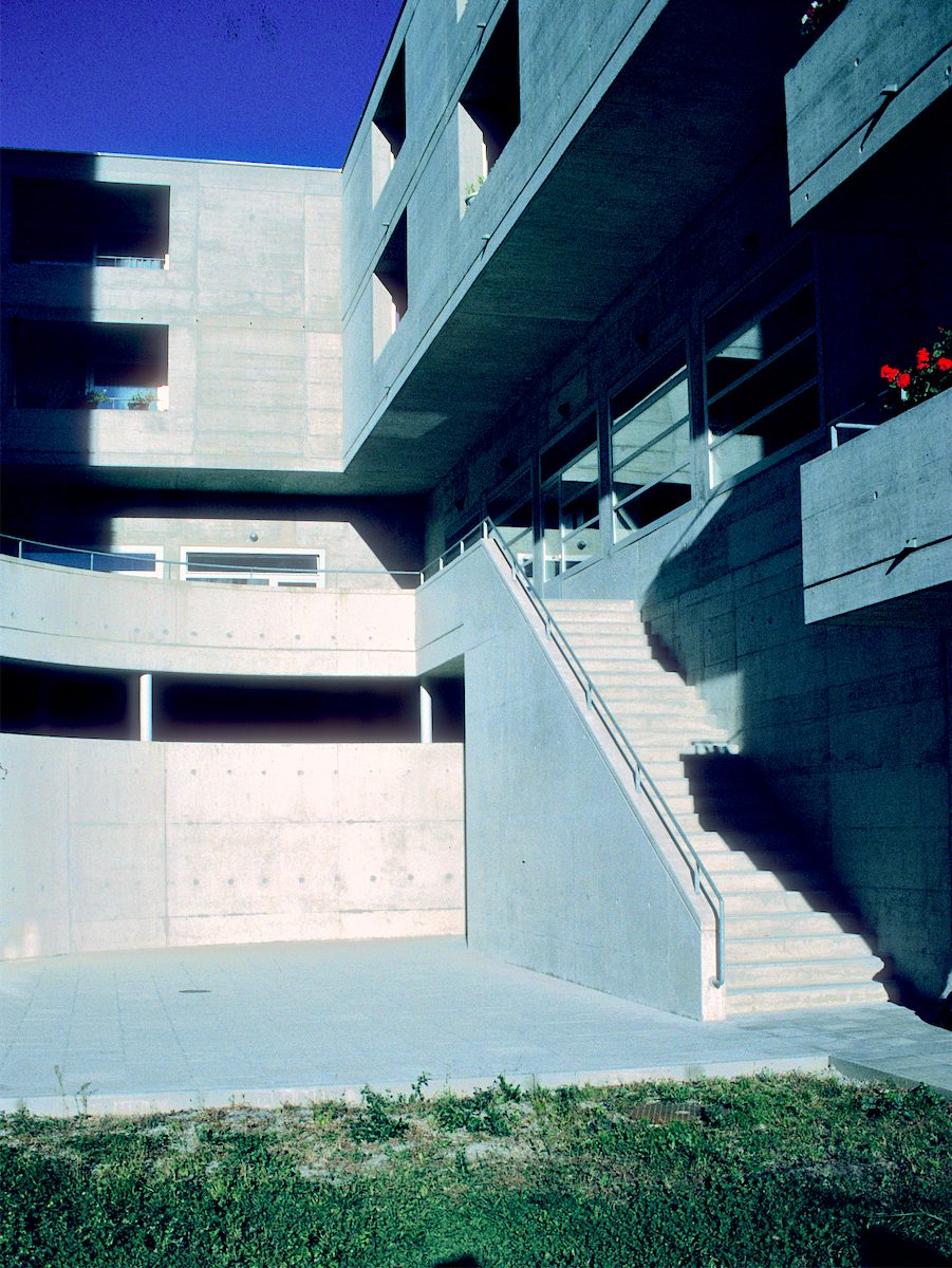 Luigi Snozzi: Monte Carasso, Bellinzona photograph © Thomas Deckker 1982