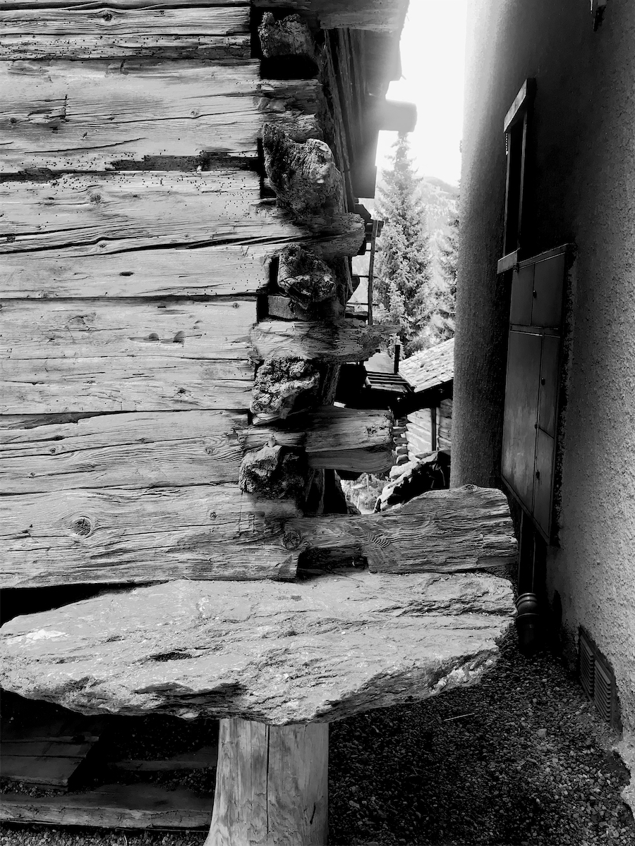 Granary, Grimentz, Valais, Switzerland, 16th century © Thomas Deckker 2023