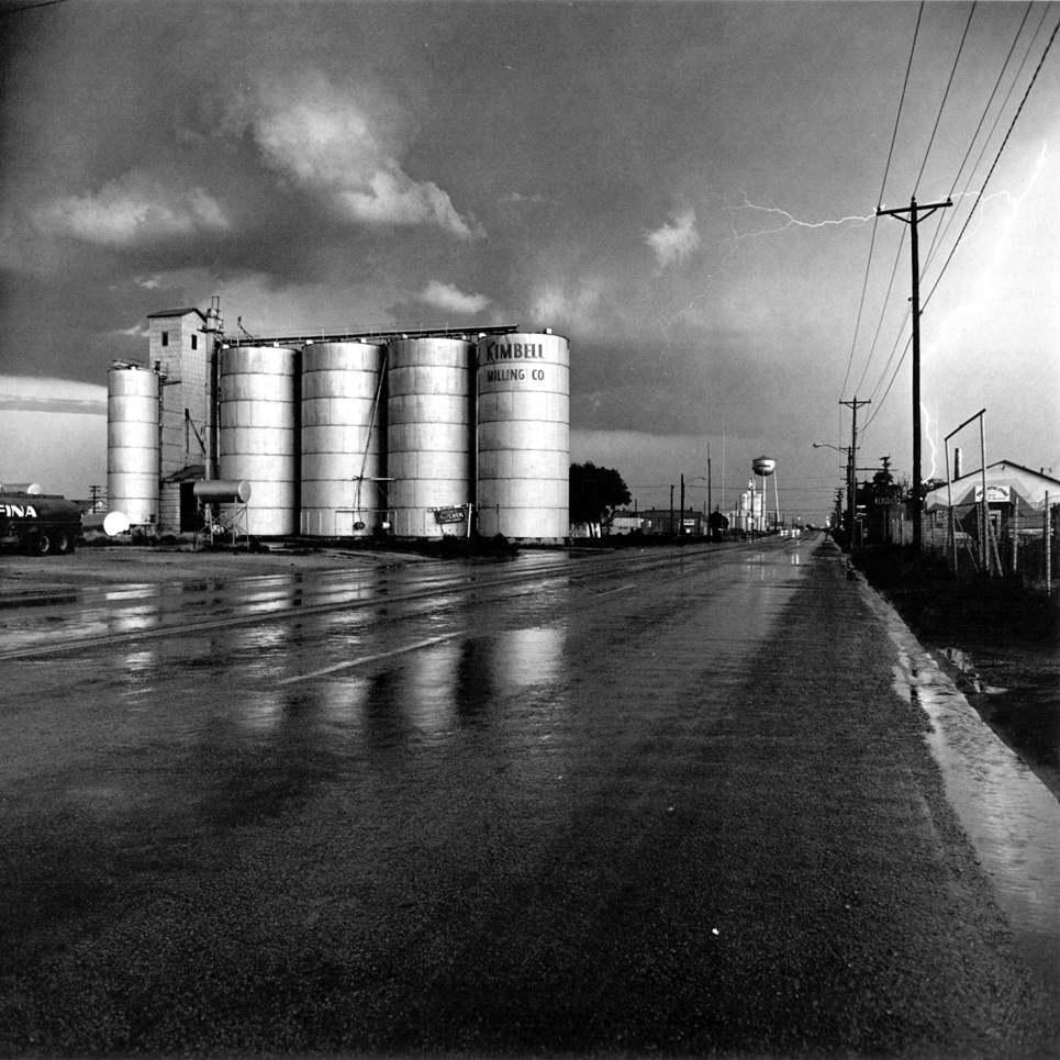 Frank Gohlke: Lightning Flash, Lamesa, Texas © Frank Gohlke