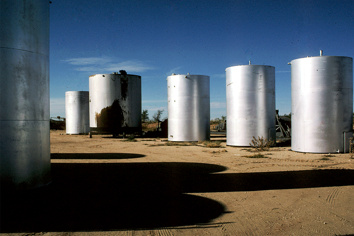 Rhodes Welding, Snyder, Texas photo © Thomas Deckker 1995