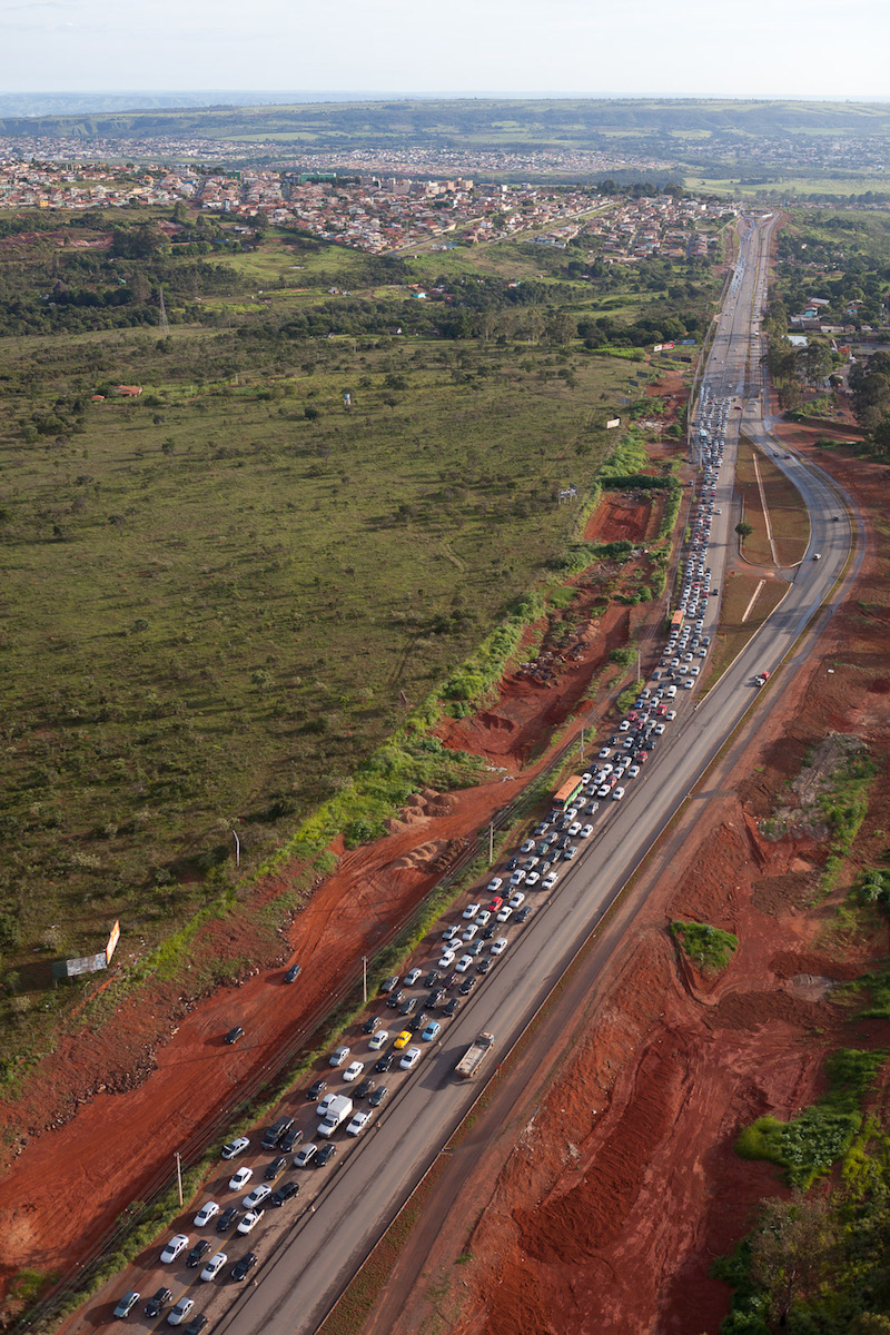 Aerial View of Estrada Parque Indústria e Abastecimento, Distrito Federal, 2011