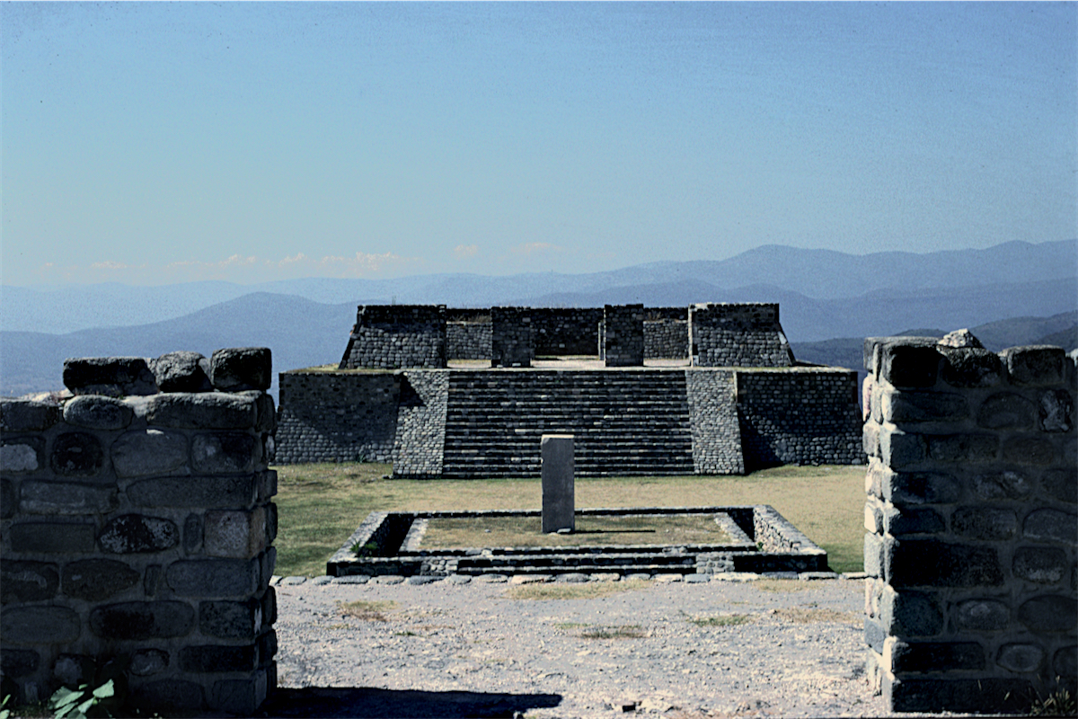 Xochicalco, Mexico photo © Thomas Deckker 1997